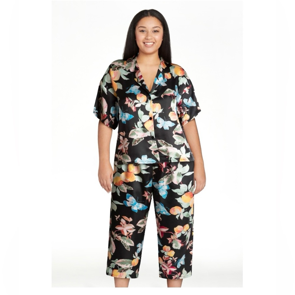 Secret Treasures Satin Cropped Pj Set Butterflies XL BNWT - Picture 1 of 13